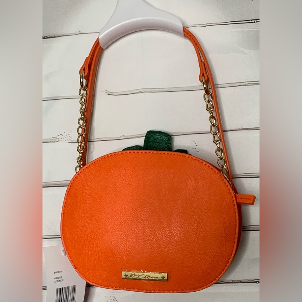 Betsey Johnson Orange XO Pumpkin Face Crossbody Bag NWT - Picture 4 of 13